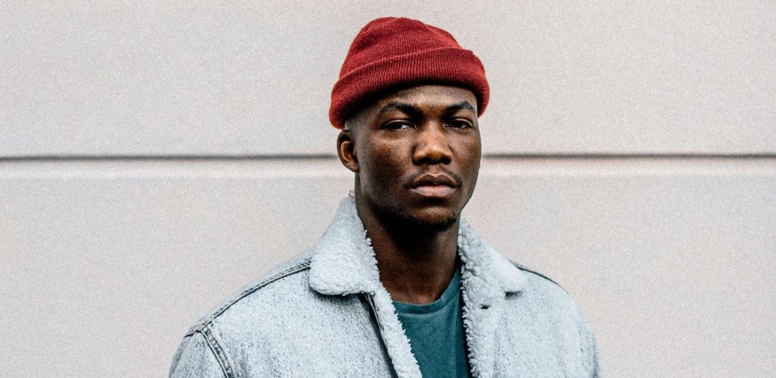 Jacob Banks annonce son premier album «Village» pour le 2 novembre prochain