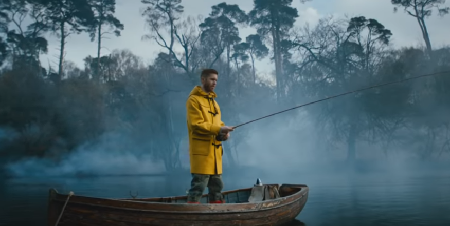 Calvin Harris et Rag’n’Bone Man : découvrez le clip de leur chanson « Giant »  !