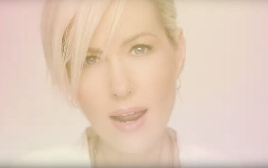 Dido livre le clip de sa chanson « Take You Home »