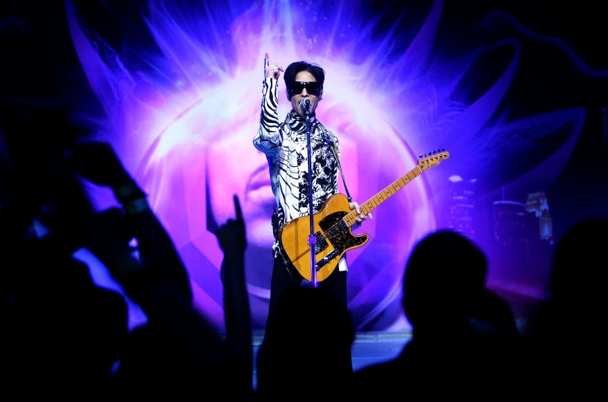 Prince : Découvrez le clip inédit de la chanson « Manic Monday »