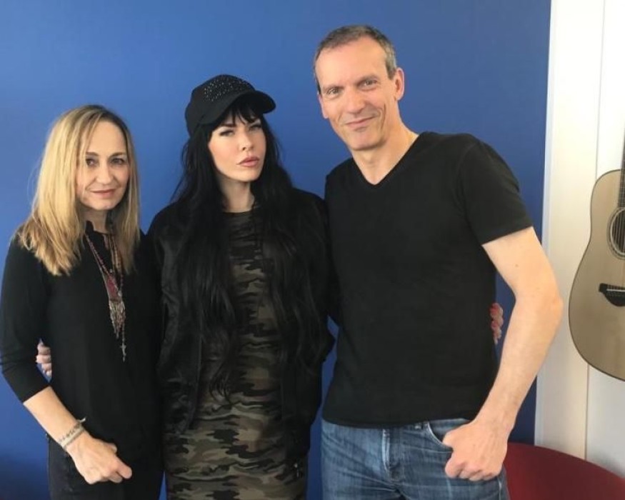 Découvrez l'interview et le Live d'Alex Hepburn dans le 17/20