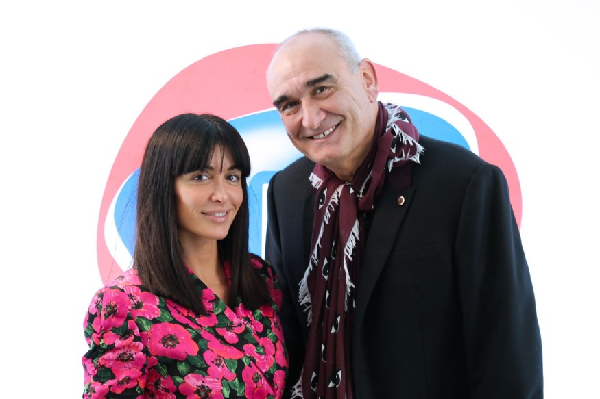 Découvrez l’interview de Jenifer au micro de Pascal Nègre