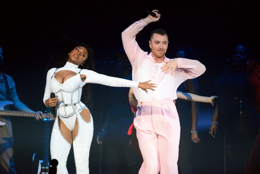 Sam Smith et Normani : Leur premier live pour la chanson « Dancing With A Stranger » !
