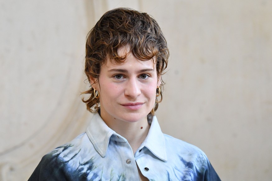 Christine and The Queens: Elle reprend Blinding Lights de The Weeknd!