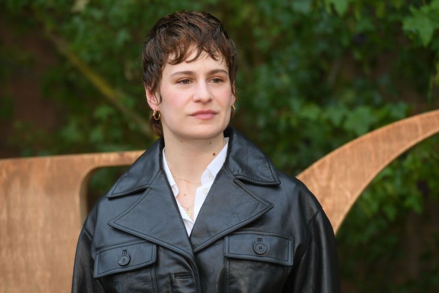 Christine and The Queens: Découvrez le clip de sa chanson « I Disappear in Your Arms »