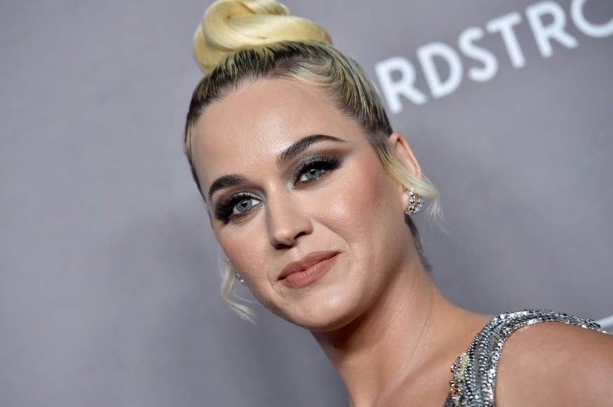 Katy Perry : Découvrez « What Makes A Woman »