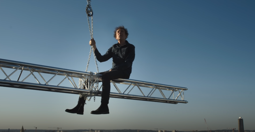 Alain Souchon dévoile le clip de la chanson «Ici et là»
