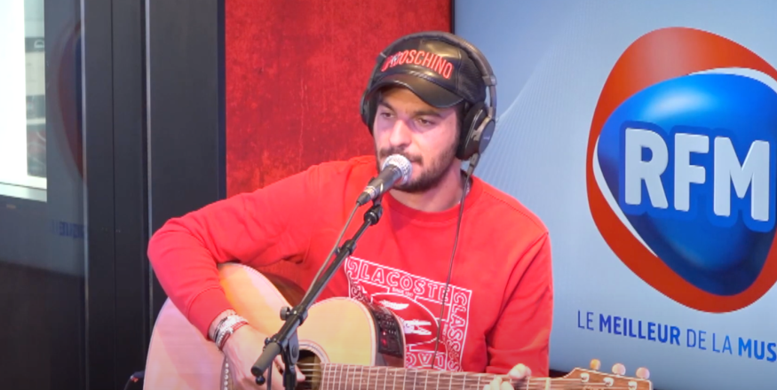 Amir interprète «On verra bien» et «A l'envers» sur RFM