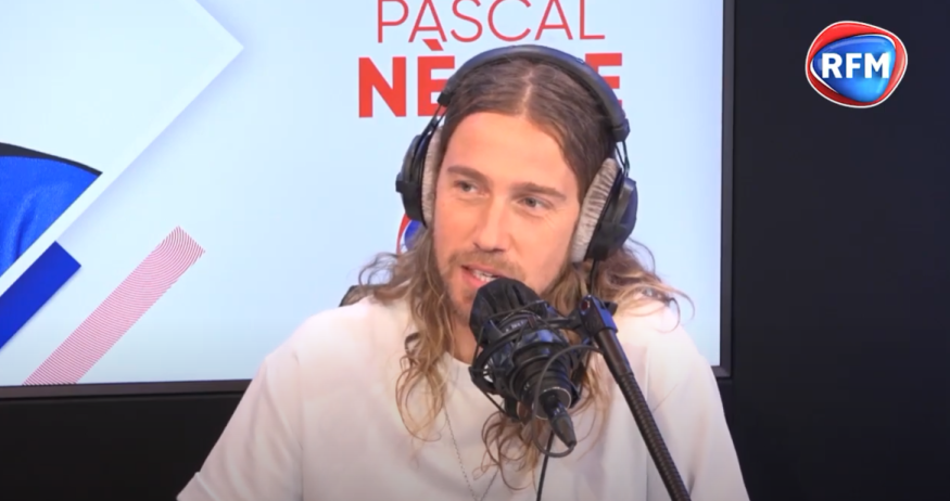 Découvrez l'interview de Julien Doré au micro de Pascal Nègre