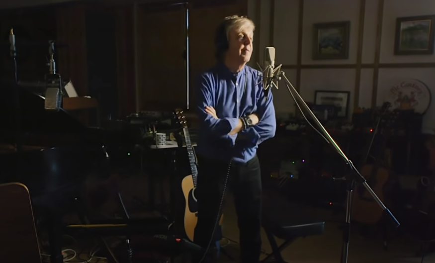 Paul McCartney : la sortie de son nouvel album décalée au 18 décembre