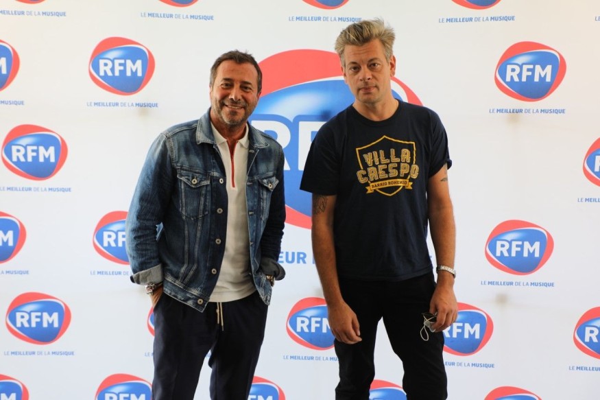 Découvrez l'interview de Benjamin Biolay au micro de Bernard Montiel