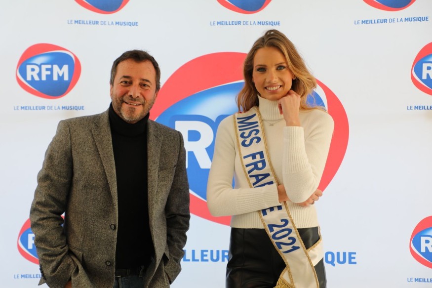 Découvrez l'interview d'Amandine Petit au micro de Bernard Montiel !