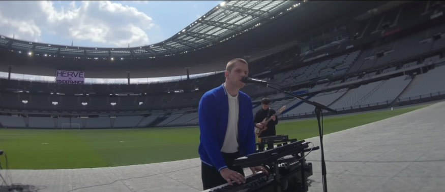 Crédit photo : Capture d'écran YouTube - Hervé x stade de france