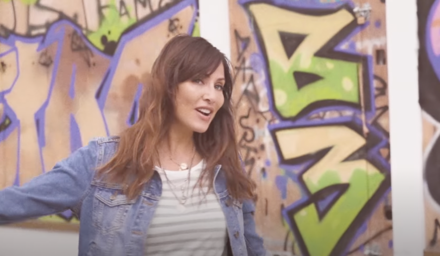 Natalie Imbruglia: découvrez son nouveau single «On my way»