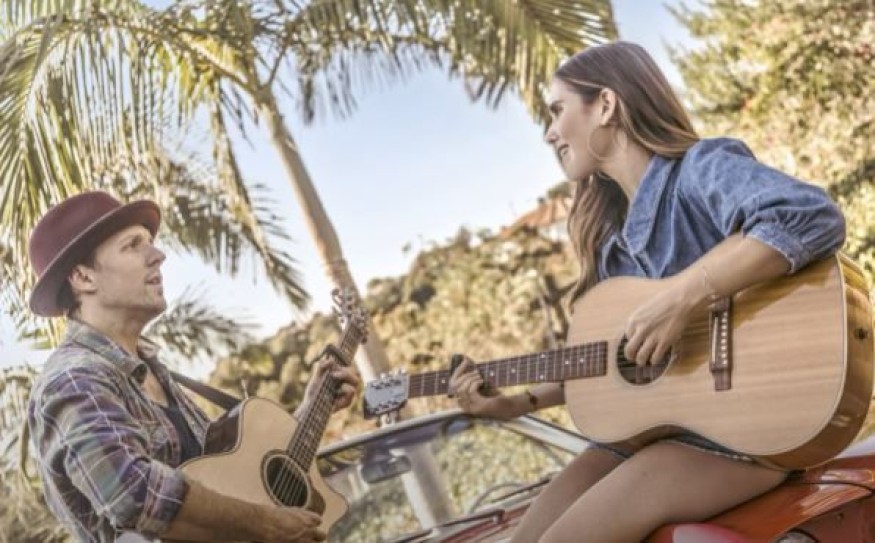 Joyce Jonathan et Jason Mraz dévoilent leur single « A la vie comme à la mort »