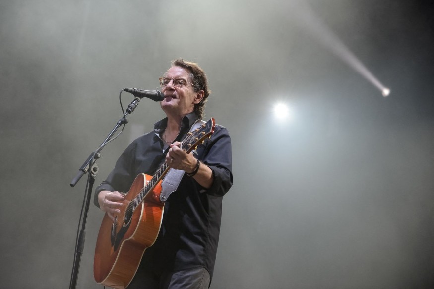 Sondage: votez pour votre chanson préférée de Francis Cabrel !