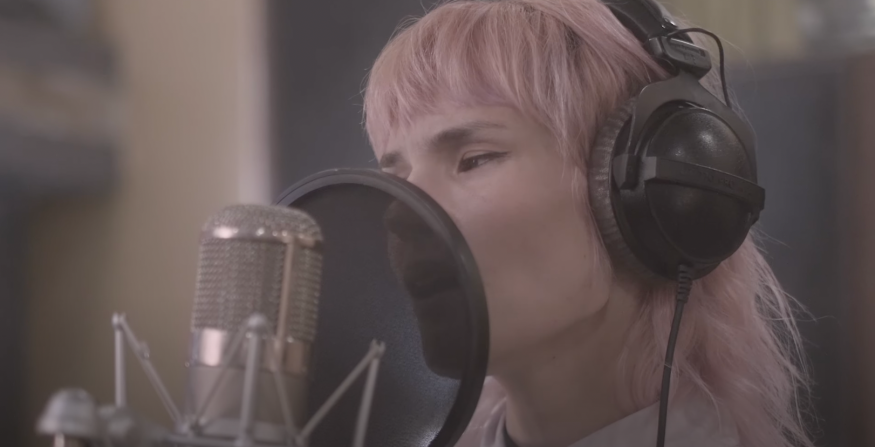 Prudence présente son nouvel EP «The Submarine Files» et le clip de l'inédit «Hell 21» !