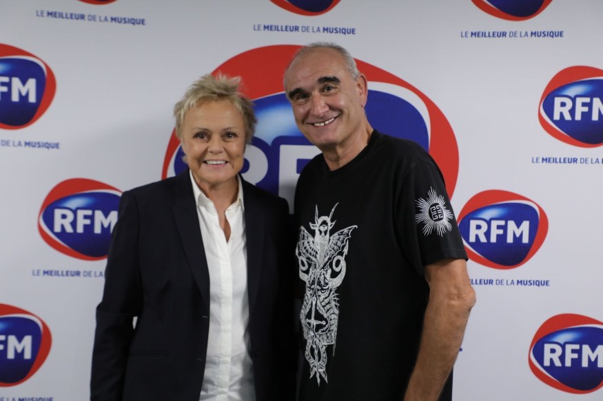 Découvrez l'interview de Muriel Robin au micro de Pascal Nègre