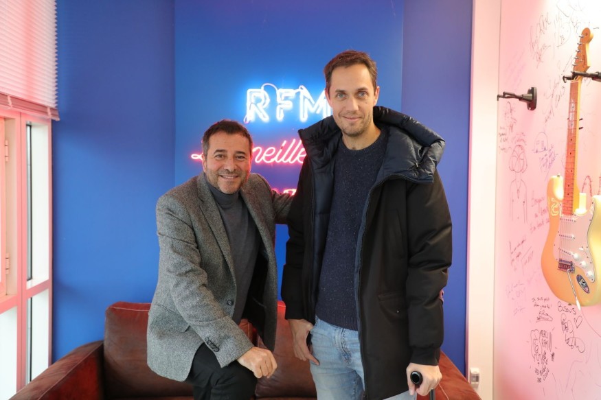 Découvrez l'interview de Grand Corps Malade au micro de Bernard Montiel !