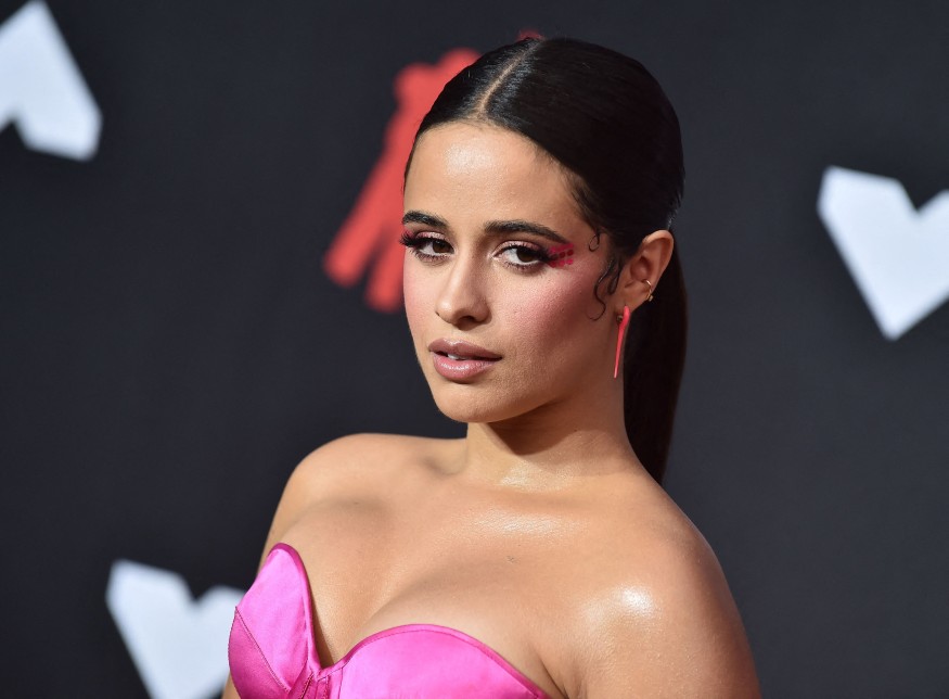 Camila Cabello : nouveau single «Oh Na Na (ft. Myke Towers & Tainy)» maintenant disponible !