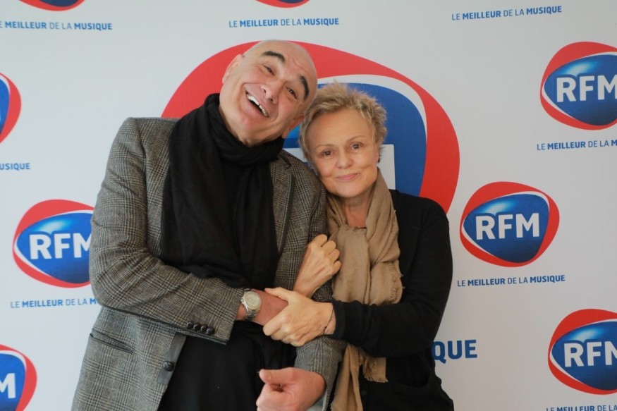 Découvrez l'interview de Muriel Robin au micro de Pascal Nègre !