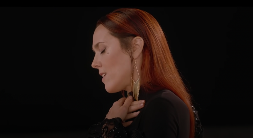 ZAZ: découvrez le clip de « Tout là-haut » et les dates de l'Organique Tour