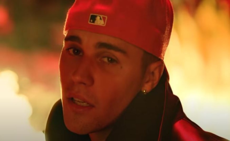 Justin Bieber collabore avec Omah Lay sur le titre « Attention »