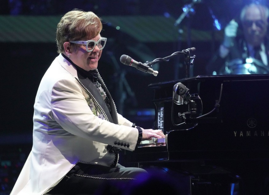 Sondage: votez pour votre chanson préférée d'Elton John !