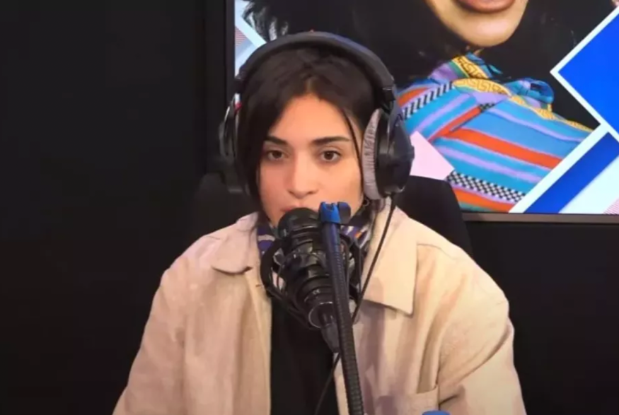 Découvrez l'interview de Camélia Jordana au micro de Pascal Nègre