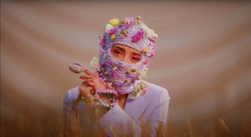 Marghe dévoile  « Au bout du monde » avant la sortie de son premier album « Alefa »