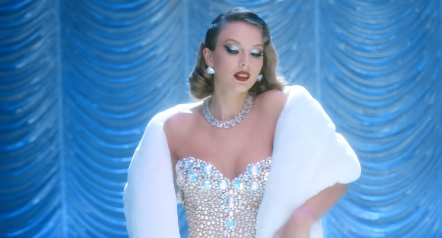 Taylor Swift : Un nouvel album, deux nouveaux clips et un record battu