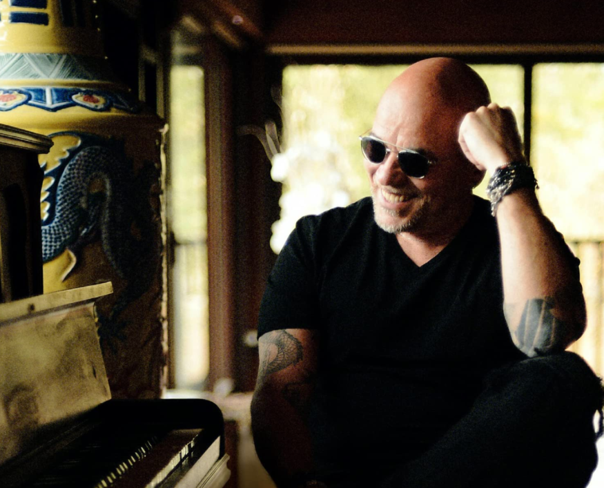 Pascal Obispo: son album « Histoires 2 France » certifié disque d'or