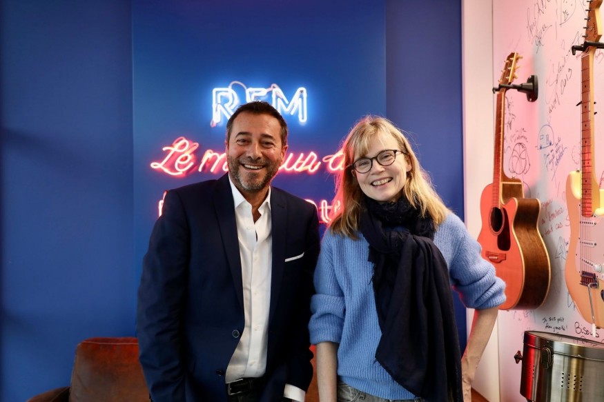 Découvrez l'interview d'Isabelle Carré au micro de Bernard Montiel