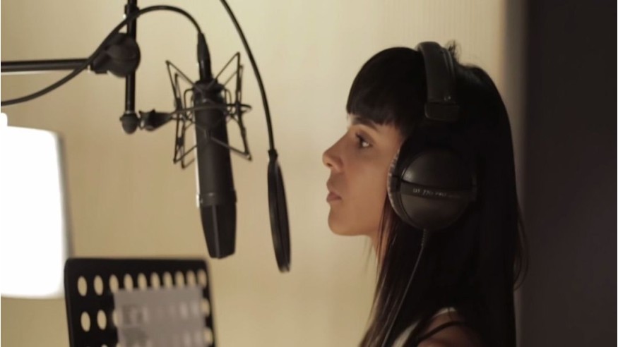 Shy’m reprend «Vivre ou Survivre» de Daniel Balavoine