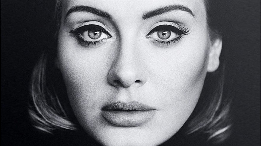 NEWS CAFÉ - Une fanfare reprend le titre «Hello» de Adele