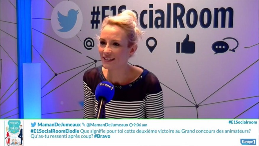Elodie Gossuin répond aux Twittos dans la social room d' Europe1