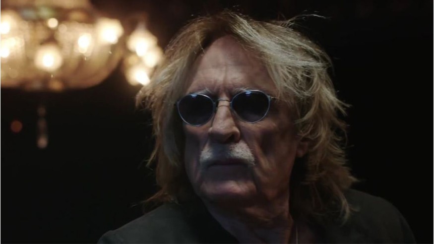 Christophe: Découvrez son nouveau clip «Océan d’Amour»