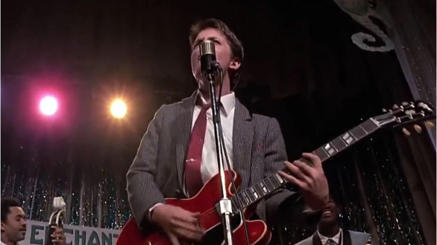 Retour vers le futur : Michael J. Fox rejoint Coldplay sur scène