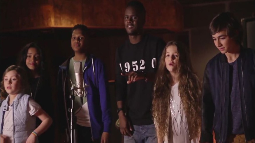 Les Kids United prennent la route avec Black M