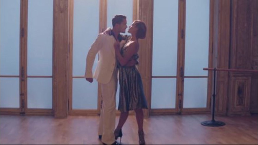 Saturday Night Fever : découvrez le clip de «Stayin' Alive» !