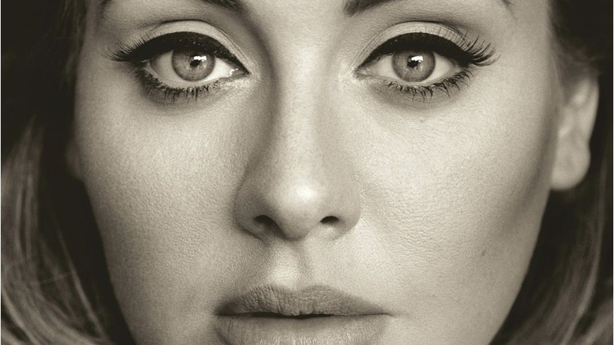 Adele signe un contrat record avec Sony