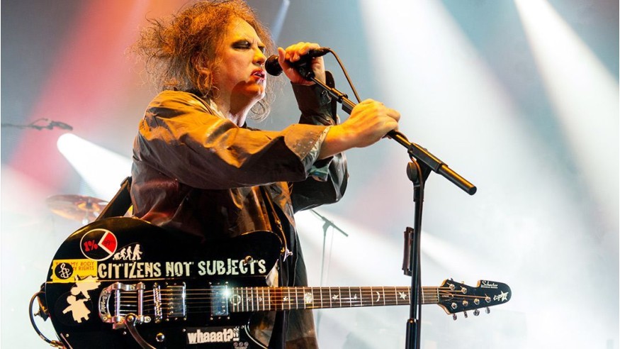 Robert Smith et sa bande offrent une Cure de jouvence à leurs fans parisiens