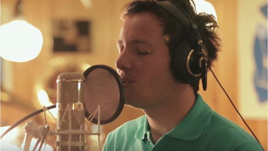Vianney repend «Quand j’étais chanteur» sur l’album hommage à Michel Delpech