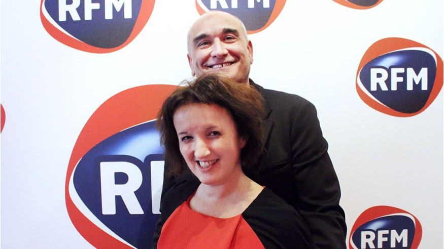 Découvrez l’interview d’Anne Roumanoff  au micro de Pascal Nègre