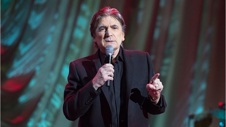 Cabrel, Obispo, Bénabar, Calogero...: tous fans de Serge Lama !