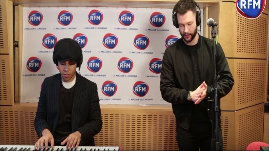 Calum Scott : découvrez sa session acoustique dans les studios RFM !