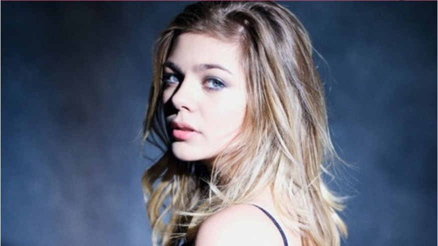 Louane : découvrez «It won’t kill ya», son titre enregistré avec The Chainsmokers !