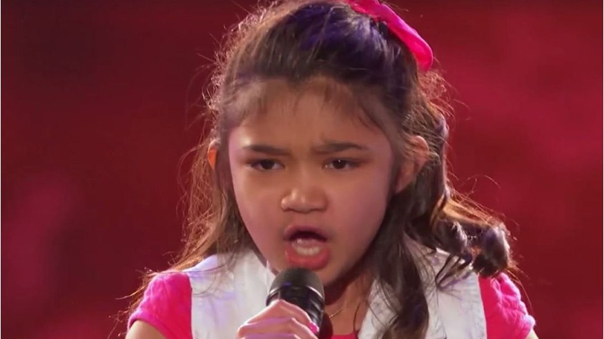 Cette petite fille reprend magistralement "Girl on Fire" d'Alicia Keys !