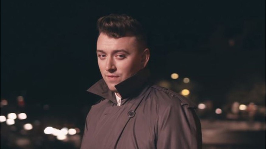 Sam Smith annonce une nouvelle chanson pour vendredi