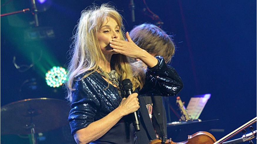 Arielle Dombasle va participer à «Danse avec les Stars» !